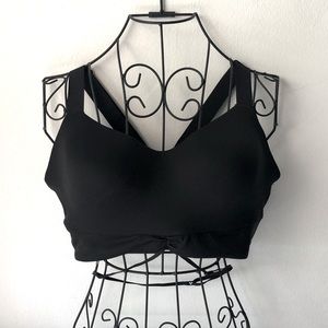 NWT Victoria’s Secret Love Cloud Strappy Ruched Sports Bra